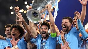 爱尔兰英雄帕罗特含泪接受采访：这就是我们热爱足球的原因